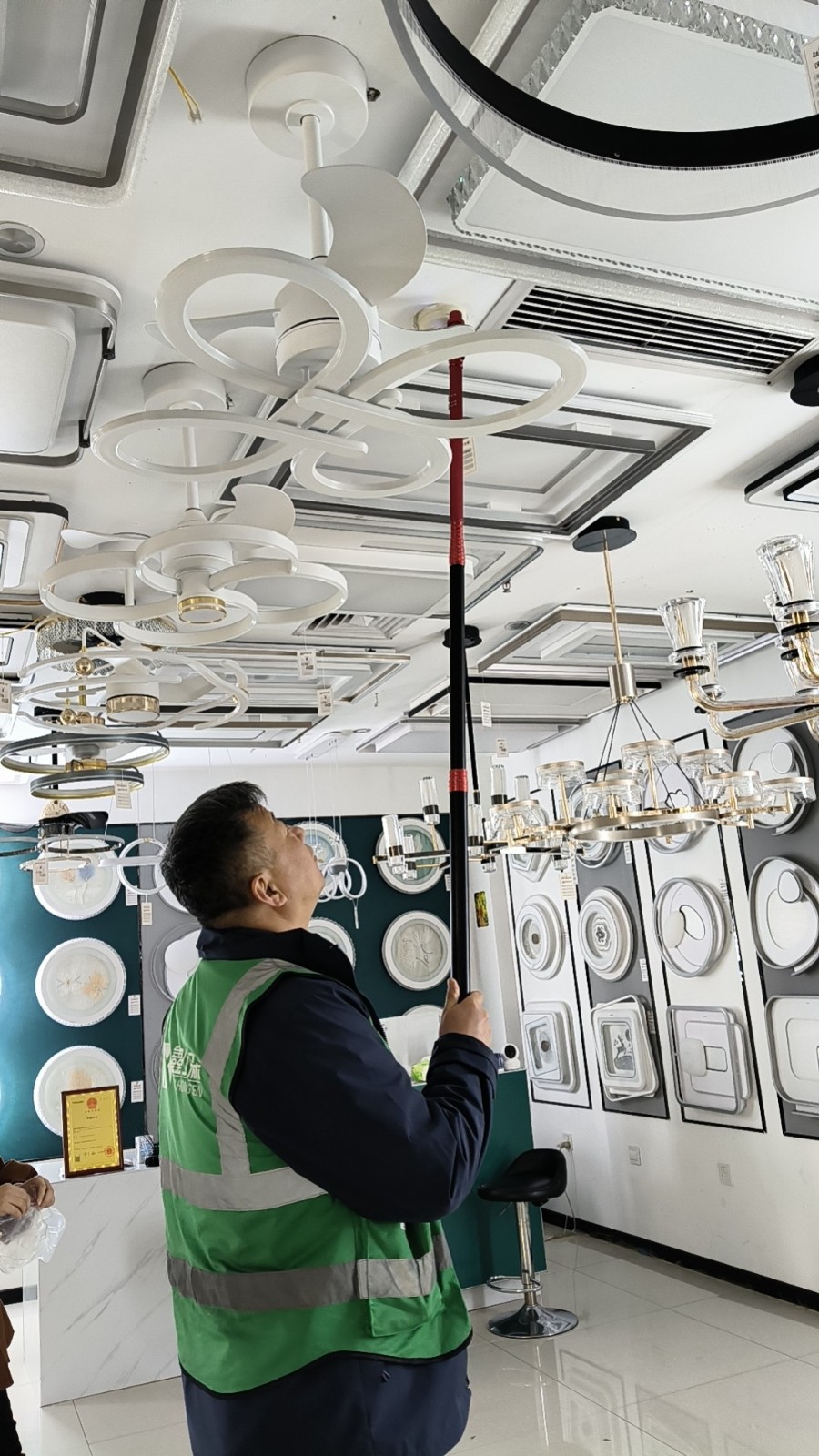 舵落口10-11区，22-23区卖场消防设施检测服务